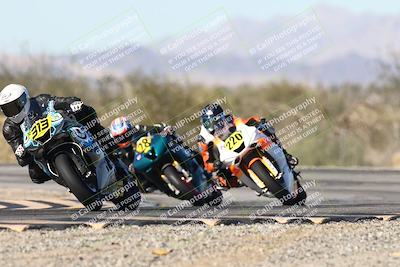 media/Dec-06-2025-CVMA (Sat) [[4a896cc04c]]/Race 5-Amateur Formula Middleweight/